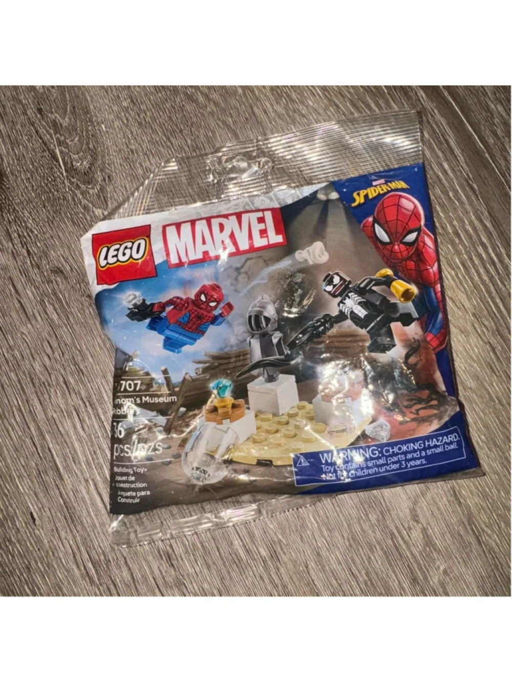 LEGO Marvel Spider-Man Venom's Museum Robbery Building Set